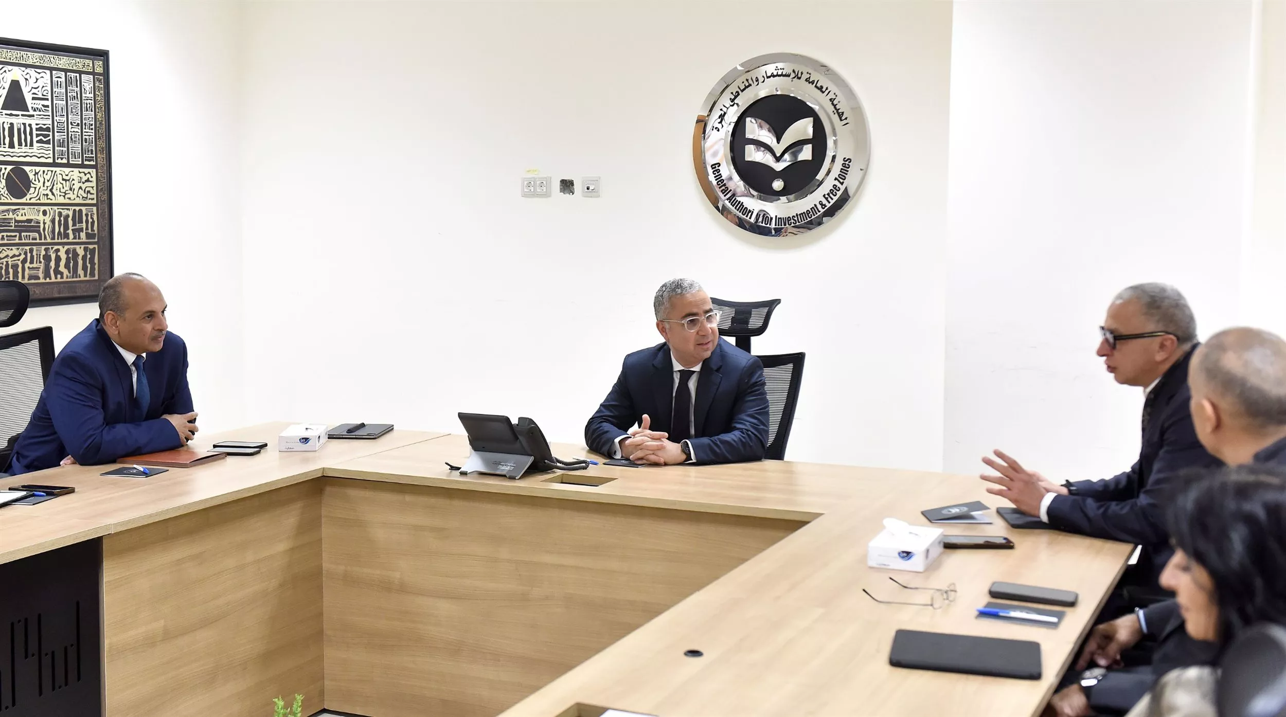 رئيس الهيئة العامة للاستثمار يلتقي رئيس مجموعة السويدي 