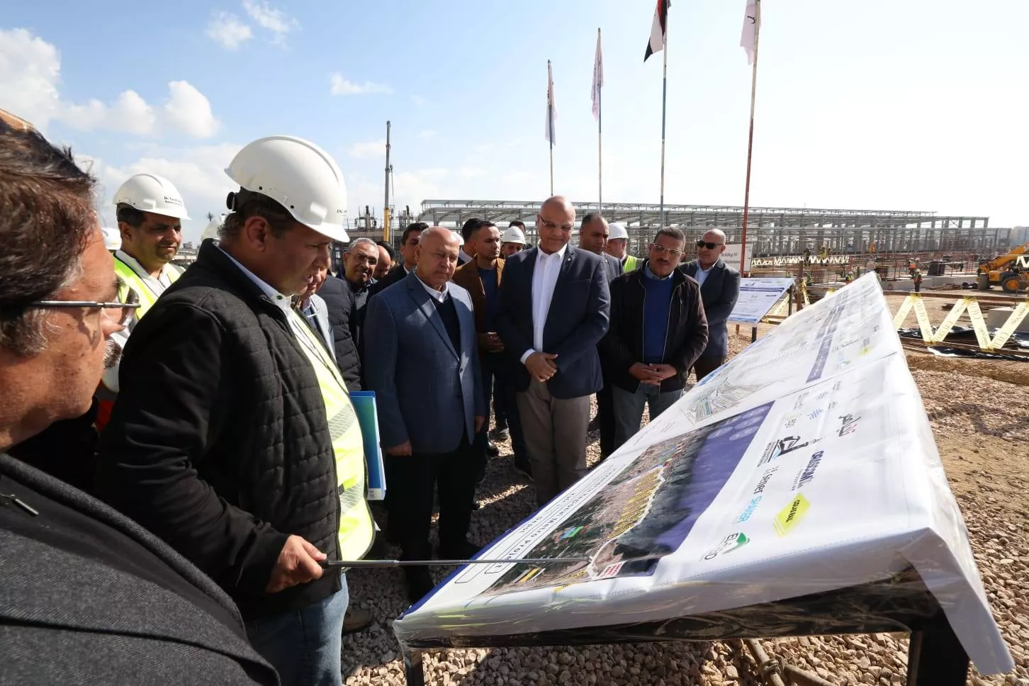 الوزير يتفقد مشروع المرحلة الأولى من مترو الإسكندرية