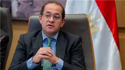 قرار بزيادة مساحة الدائرة الجمركية لشركة مصر للأسواق الحرة فى الغردقة