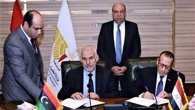 مصر وليبيا توقعان مذكرة تفاهم لتعزيز التكامل في إدارة المجال الجوي