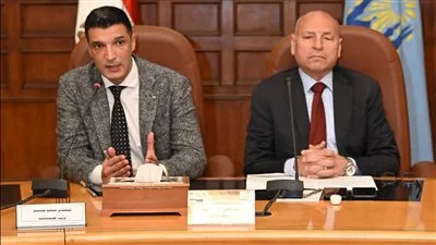 وزير «الصناعة» يوجه بإنشاء مركز خدمات متكامل بمنطقة شق الثعبان الصناعية