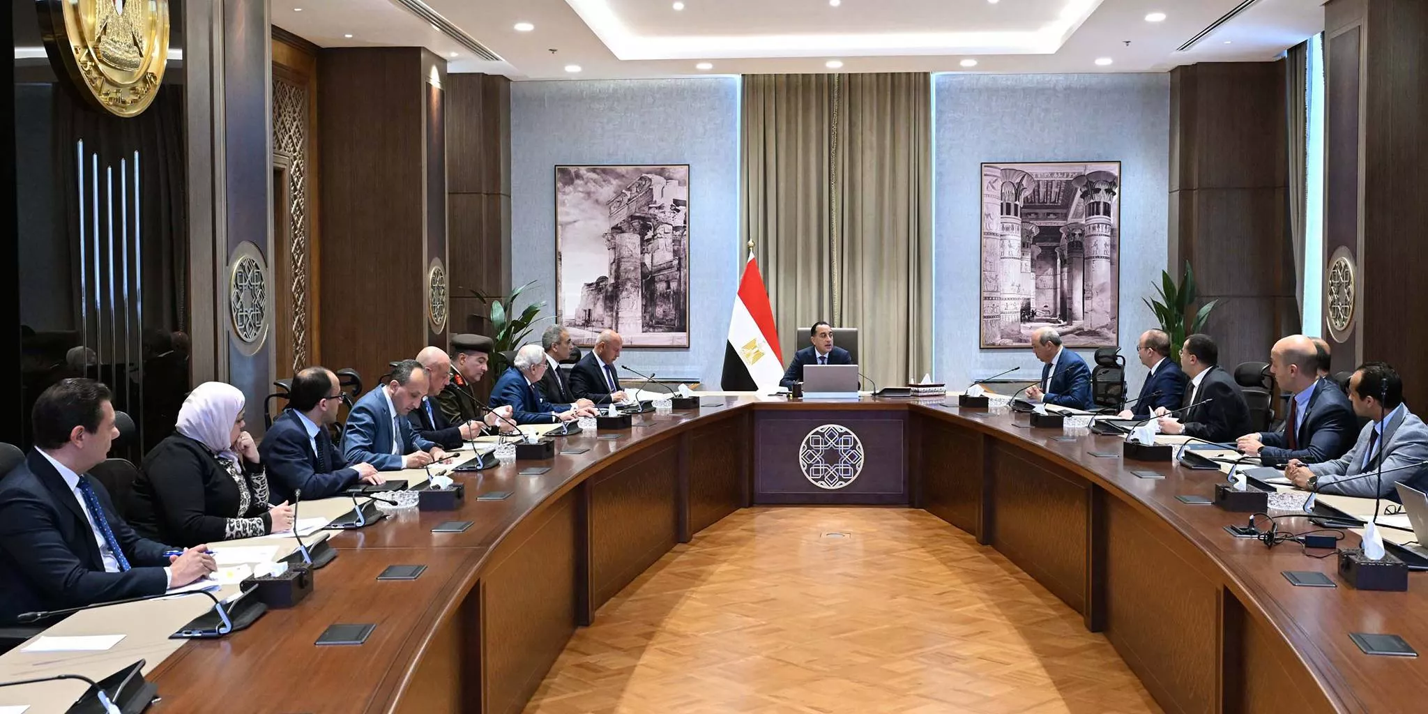 مدبولي يتابع موقف تشغيل وتطوير مطار العلمين الدولي