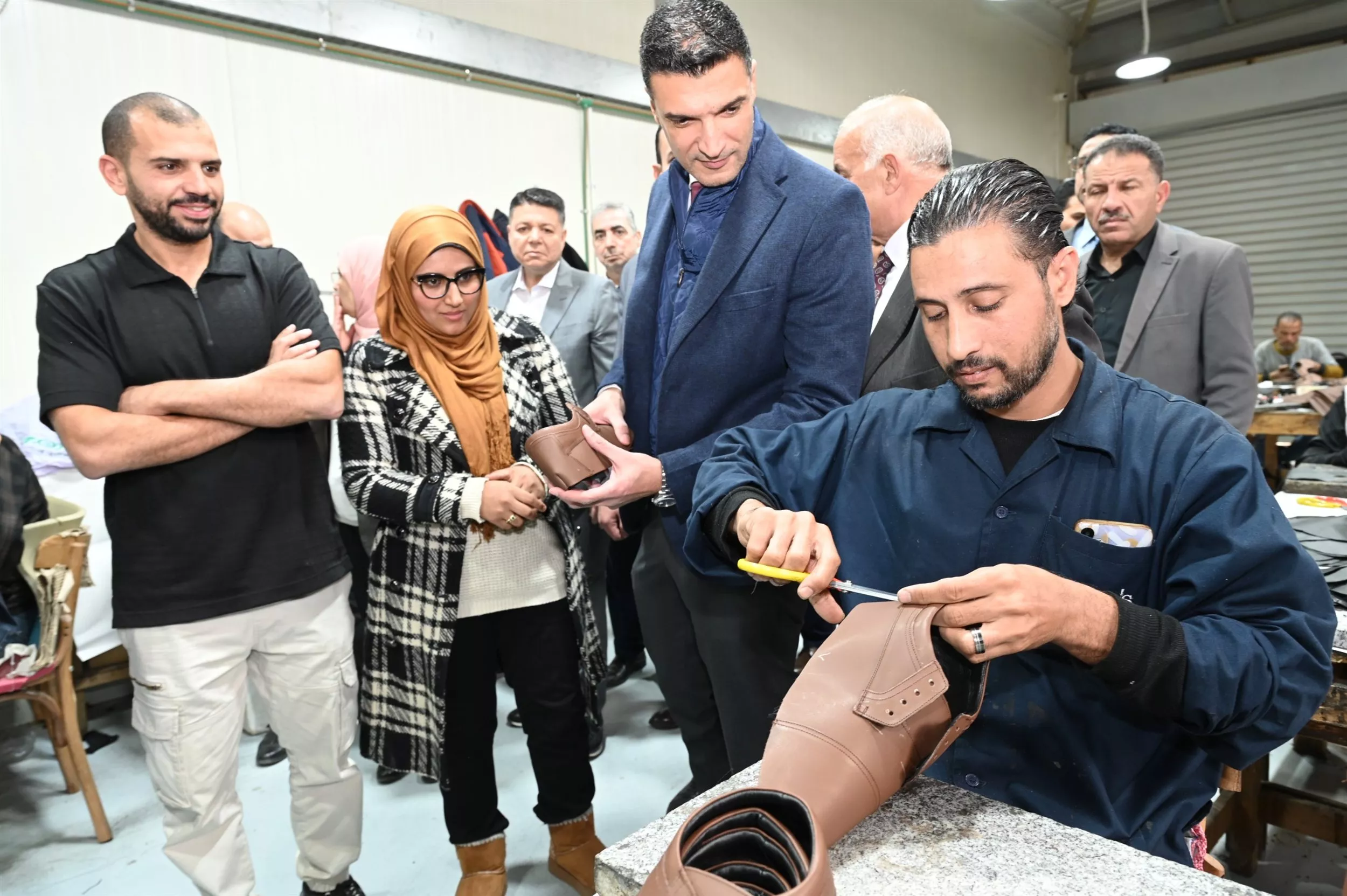 وزير الصناعة يزور مدينة الجلود بالروبيكي