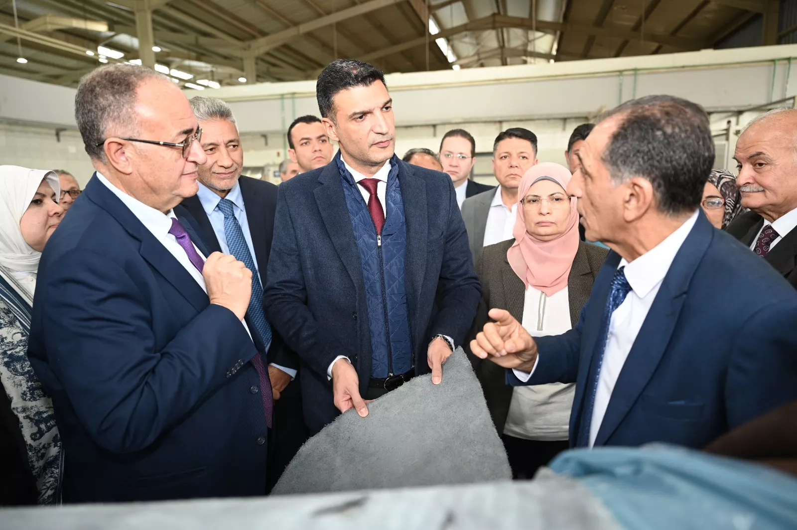 وزير الصناعة يزور مدينة الجلود بالروبيكي