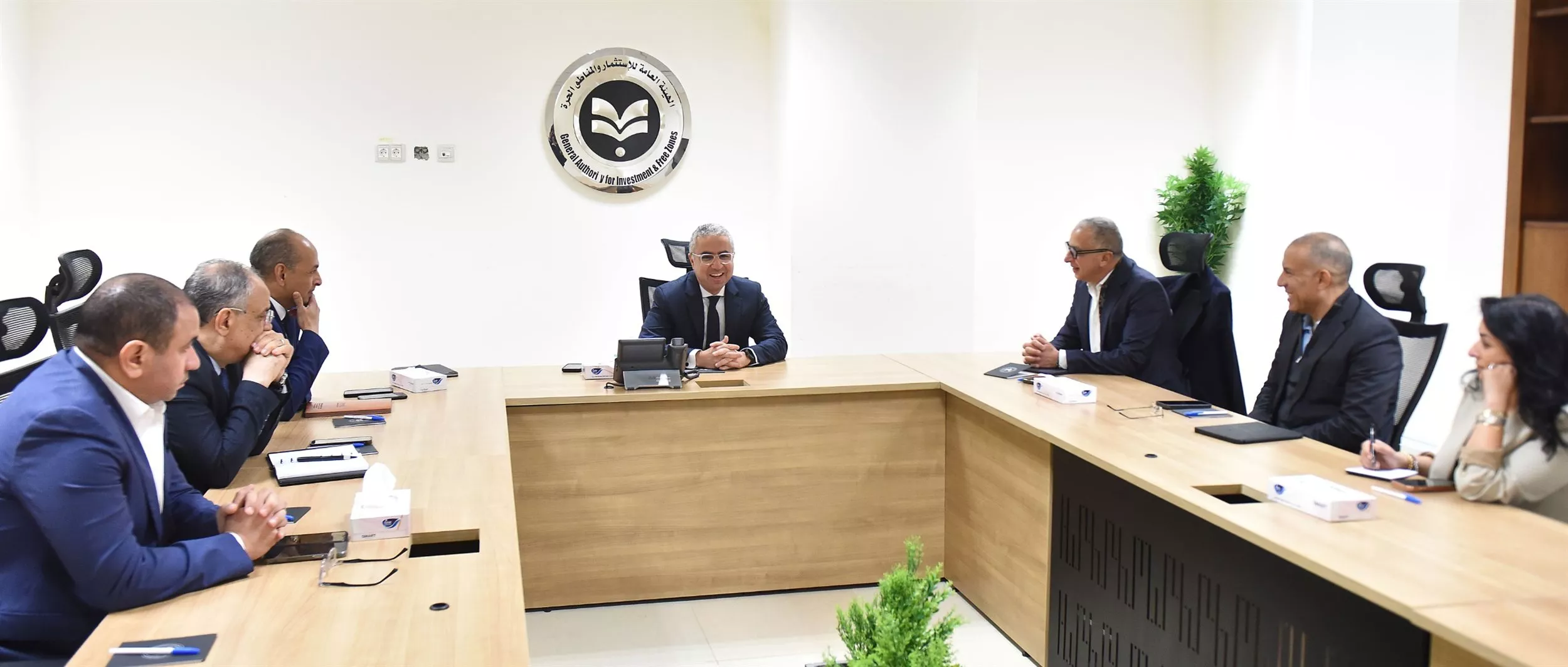 رئيس الهيئة العامة للاستثمار يلتقي رئيس مجموعة السويدي 