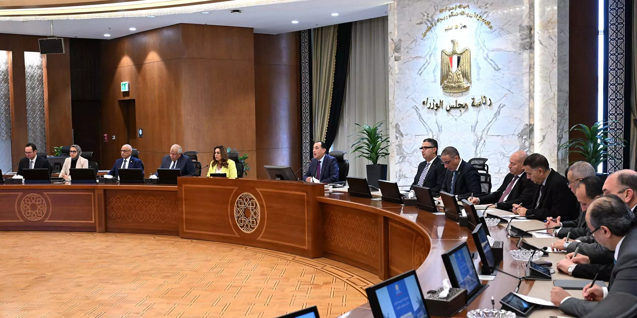 رئيس الوزراء يترأس اجتماع مجلس المحافظين اليوم