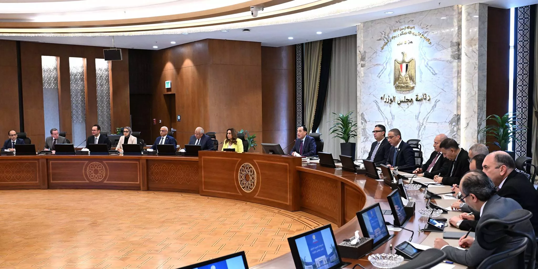 رئيس الوزراء يترأس اجتماع مجلس المحافظين اليوم