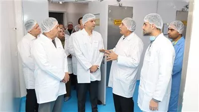 وزير الصناعة: دراسة اعتماد آليات فعّالة لتسهيل إجراءات تصدير الصناعات الدوائية
