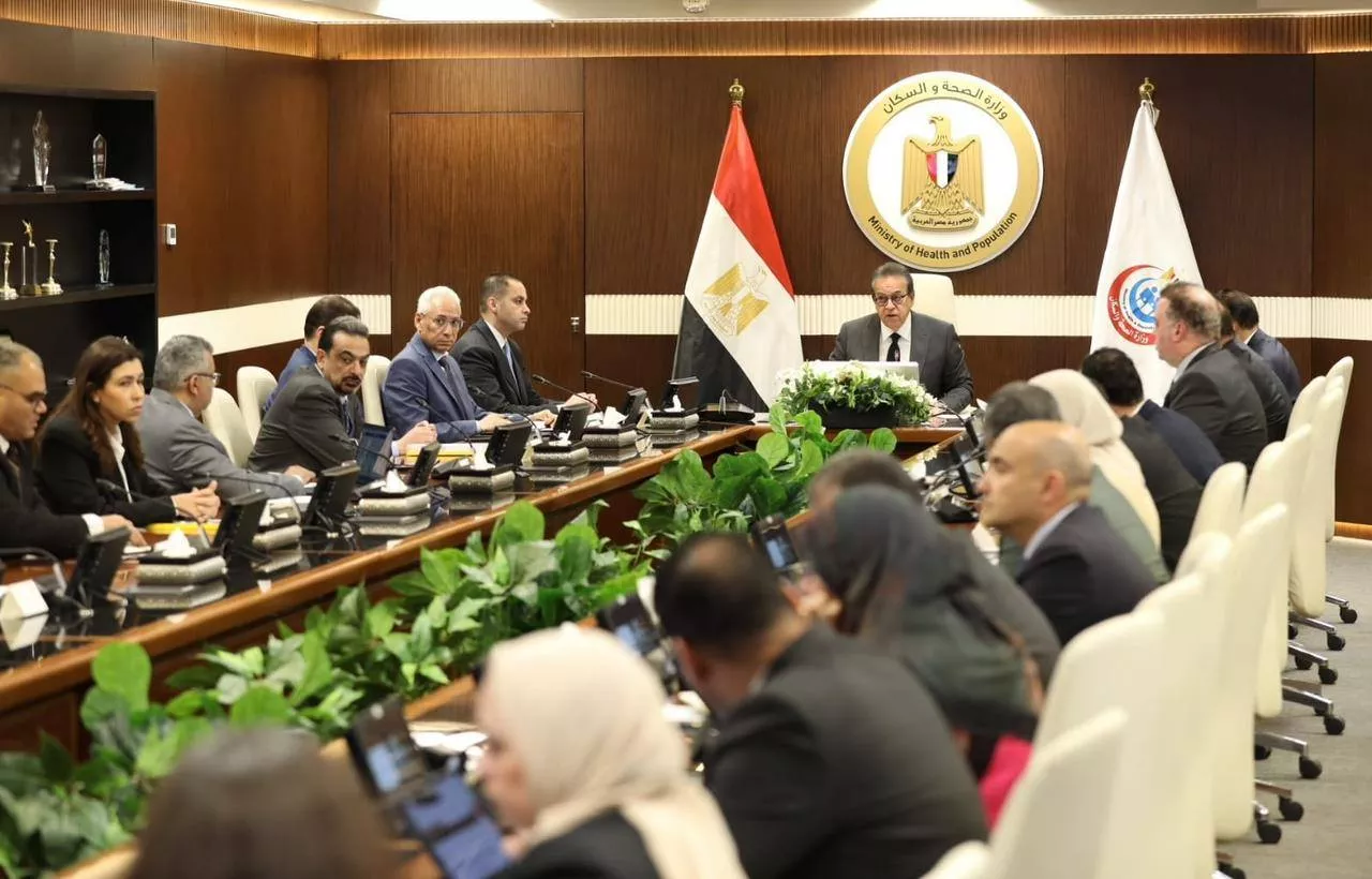 وزير الصحة يتابع إدراج المنيا في التأمين الصحي الشامل