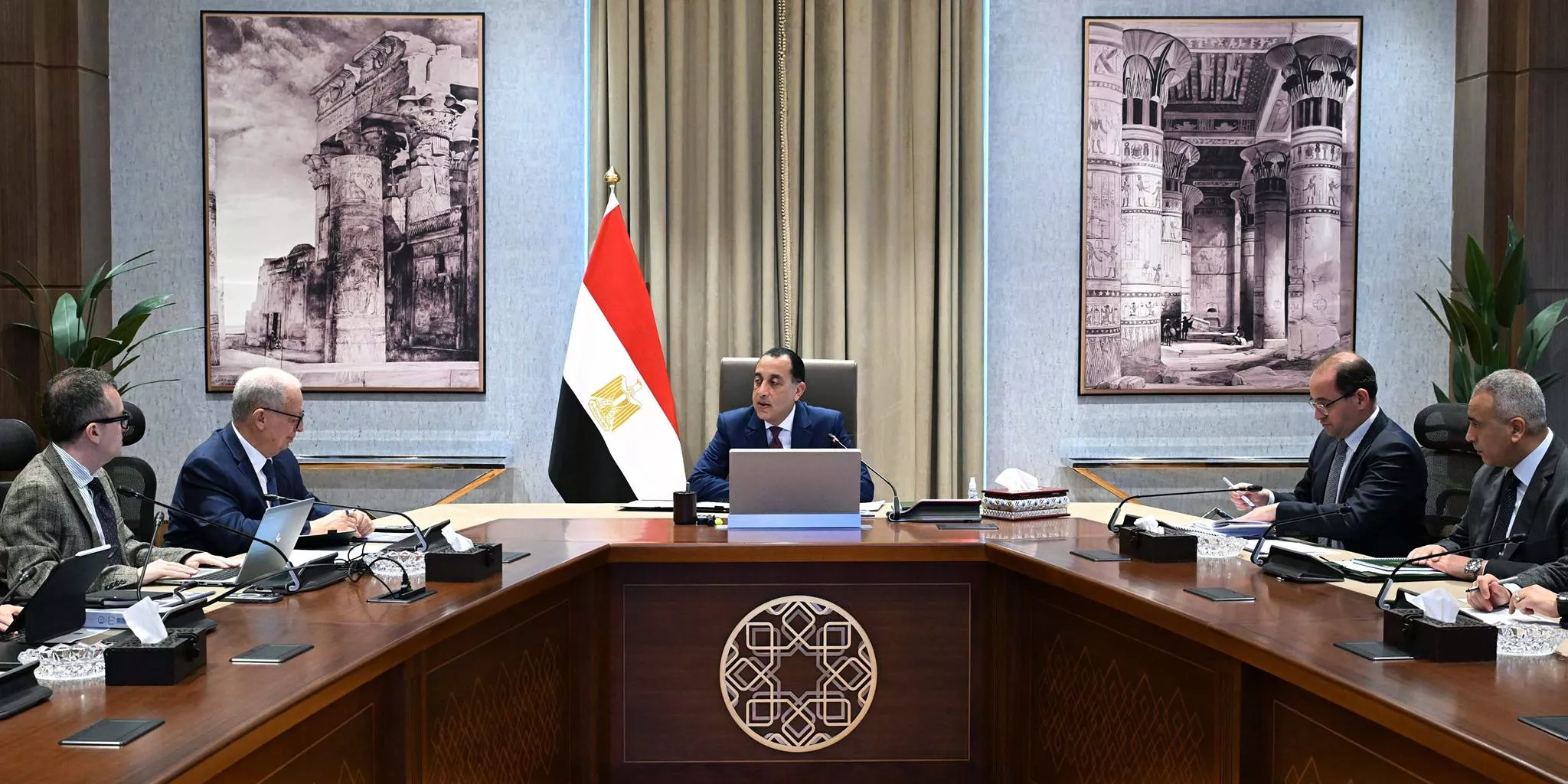 رئيس الوزراء يستعرض استثمارات خطة التنمية الاقتصادية 2026-2027