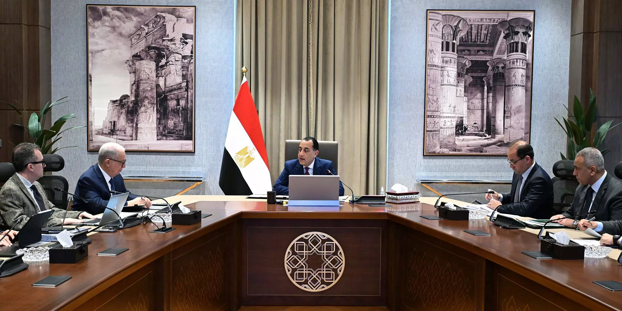 رئيس الوزراء يستعرض استثمارات خطة التنمية الاقتصادية 2026-2027