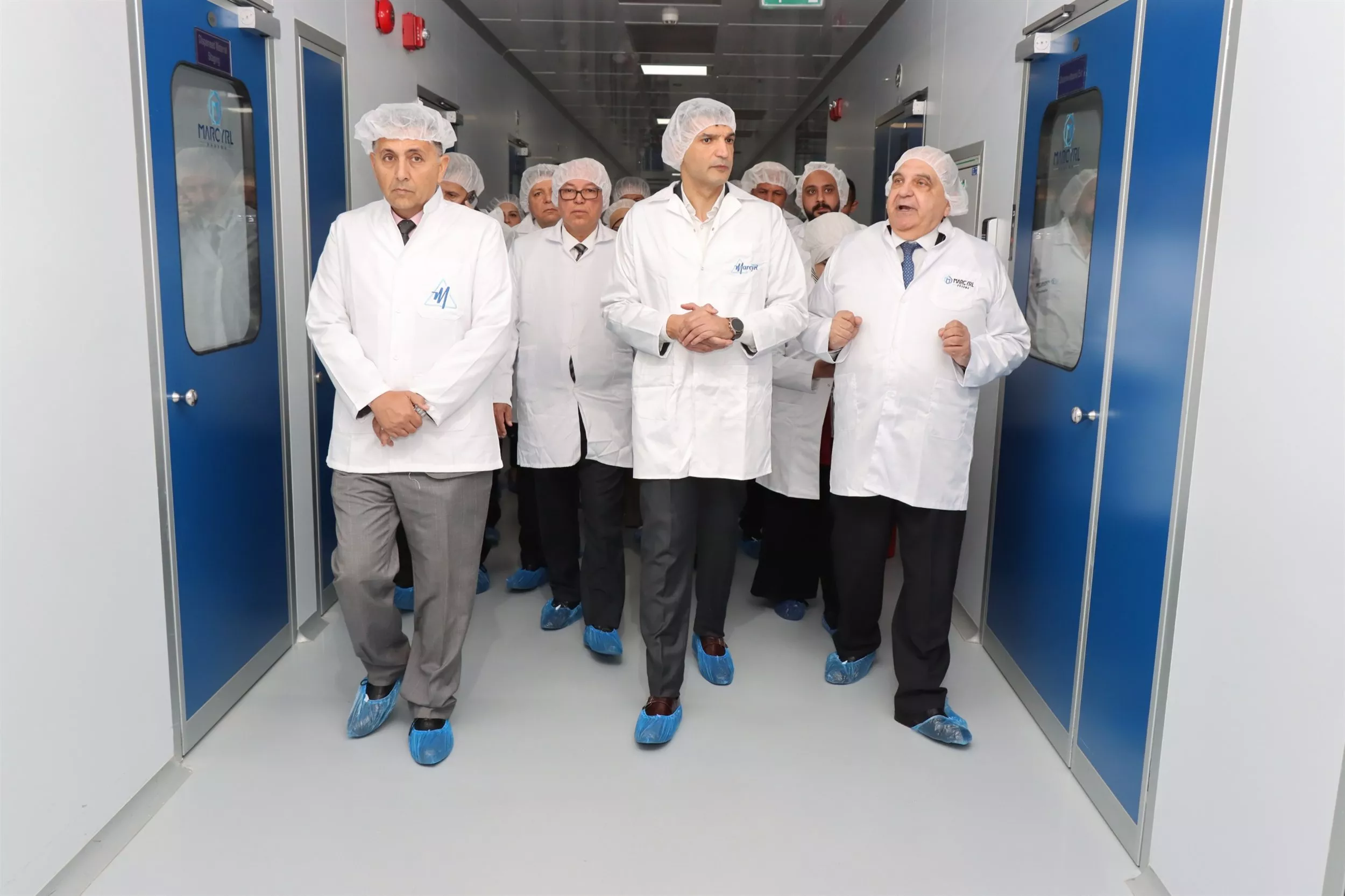 وزير الصناعة ومحافظ القليوبية يتفقدان مصنع شركة ماركيرل للصناعات الدوائية