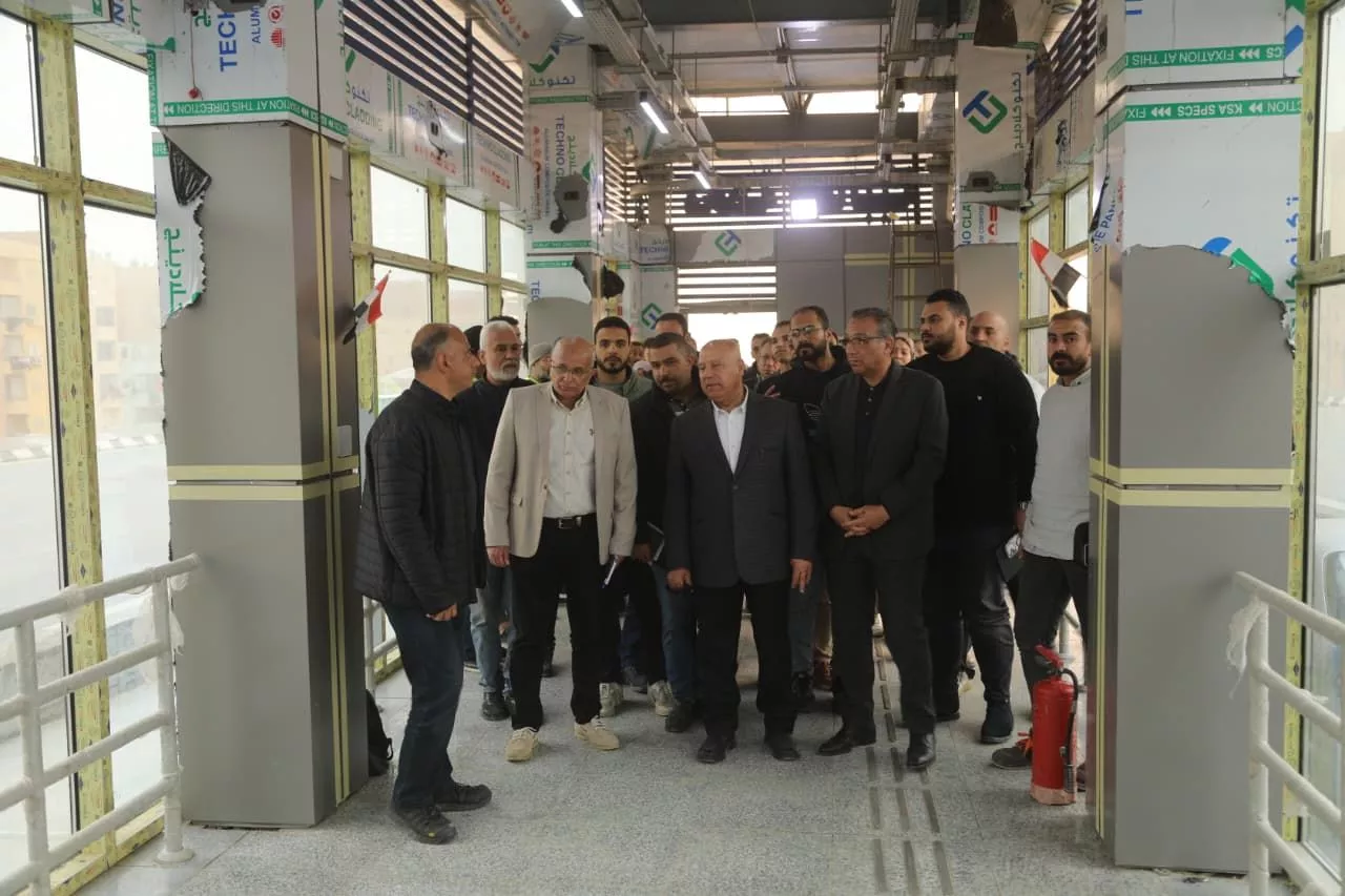 الوزير يتفقد التشطيبات النهائية للمرحلة الثانية من مشروع BRT