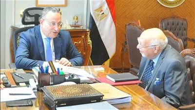 وزير «التعليم العالي» يبحث إنشاء فرع لجامعة إسبانية في مصر