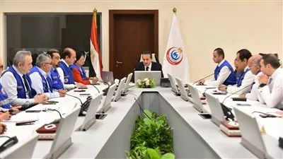 وزير «الصحة» يتابع تنفيذ خطة التأمين الطبي خلال عيد الفطر