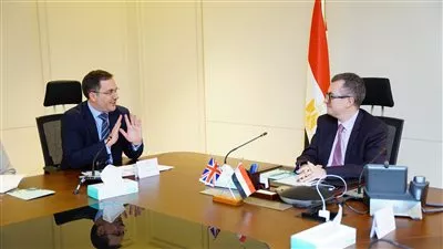 وزير «التخطيط» يبحث سبل تعزيز التعاون الاقتصادي والاستثماري بين مصر وبريطانيا