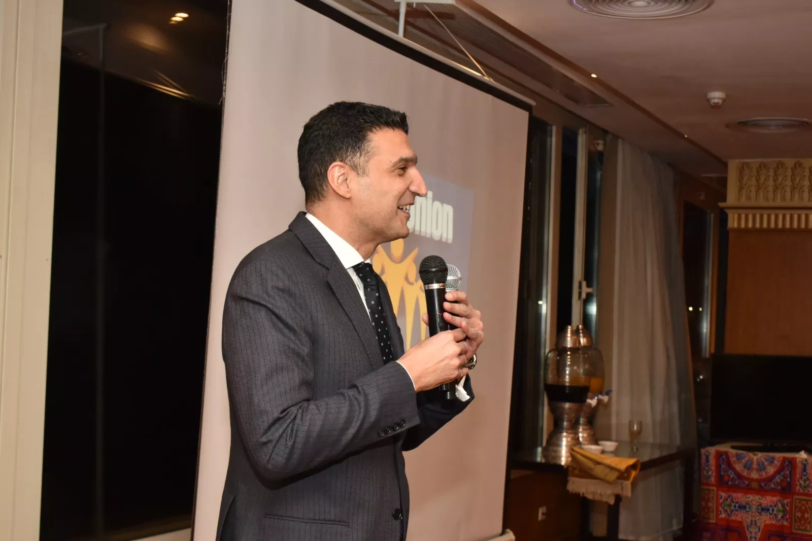 المهندس خالد هاشم وزير الصناعة