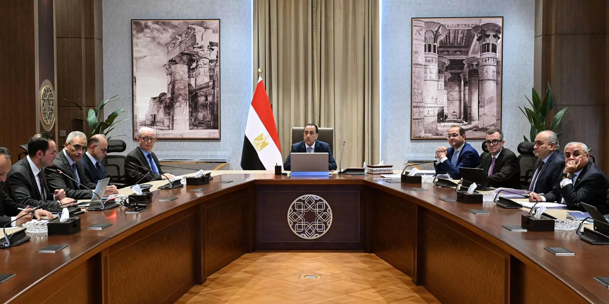 مدبولي يستعرض الإصدارة الجديدة من وثيقة سياسة ملكية الدولة