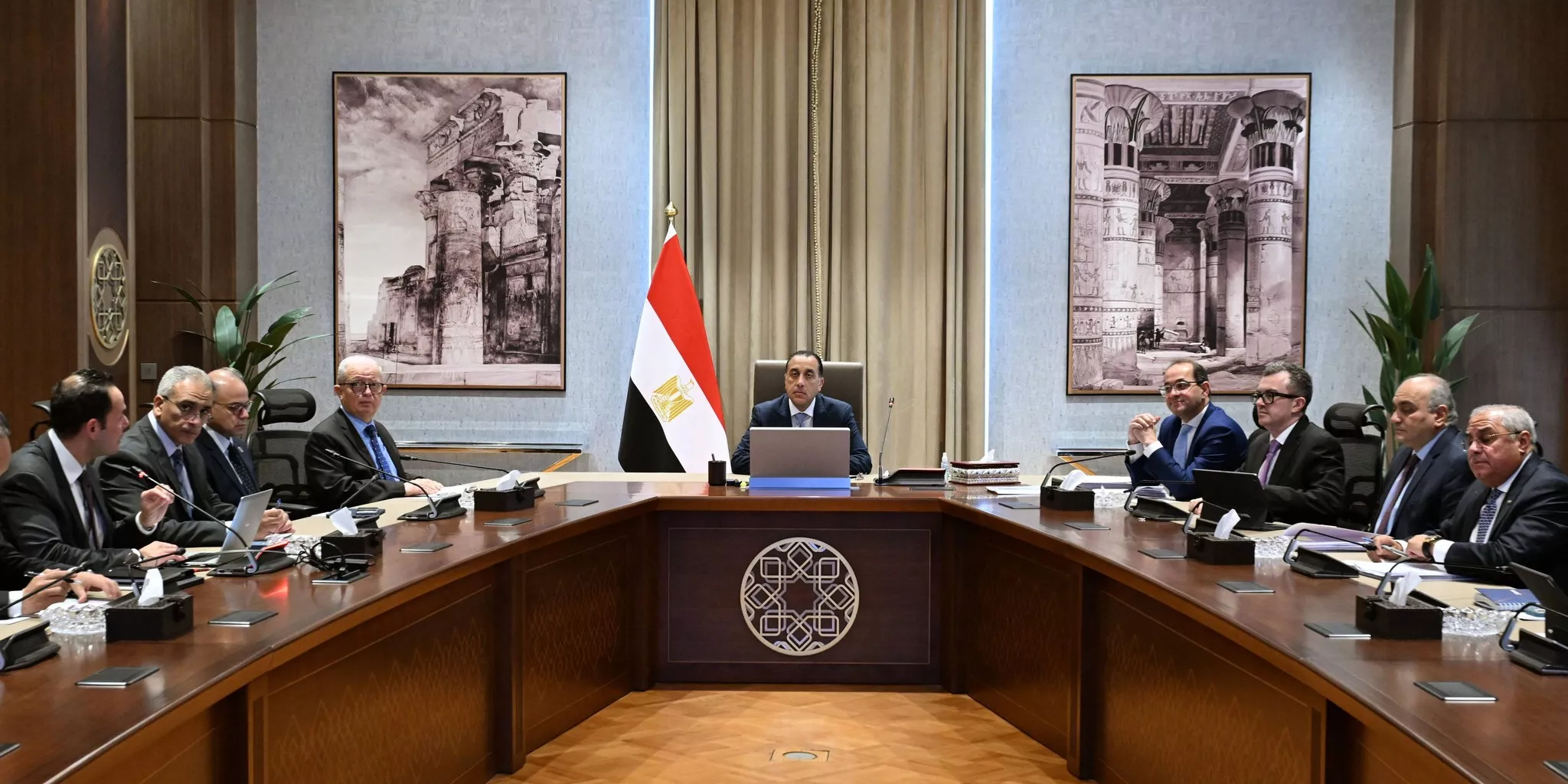 مدبولي يستعرض الإصدارة الجديدة من وثيقة سياسة ملكية الدولة