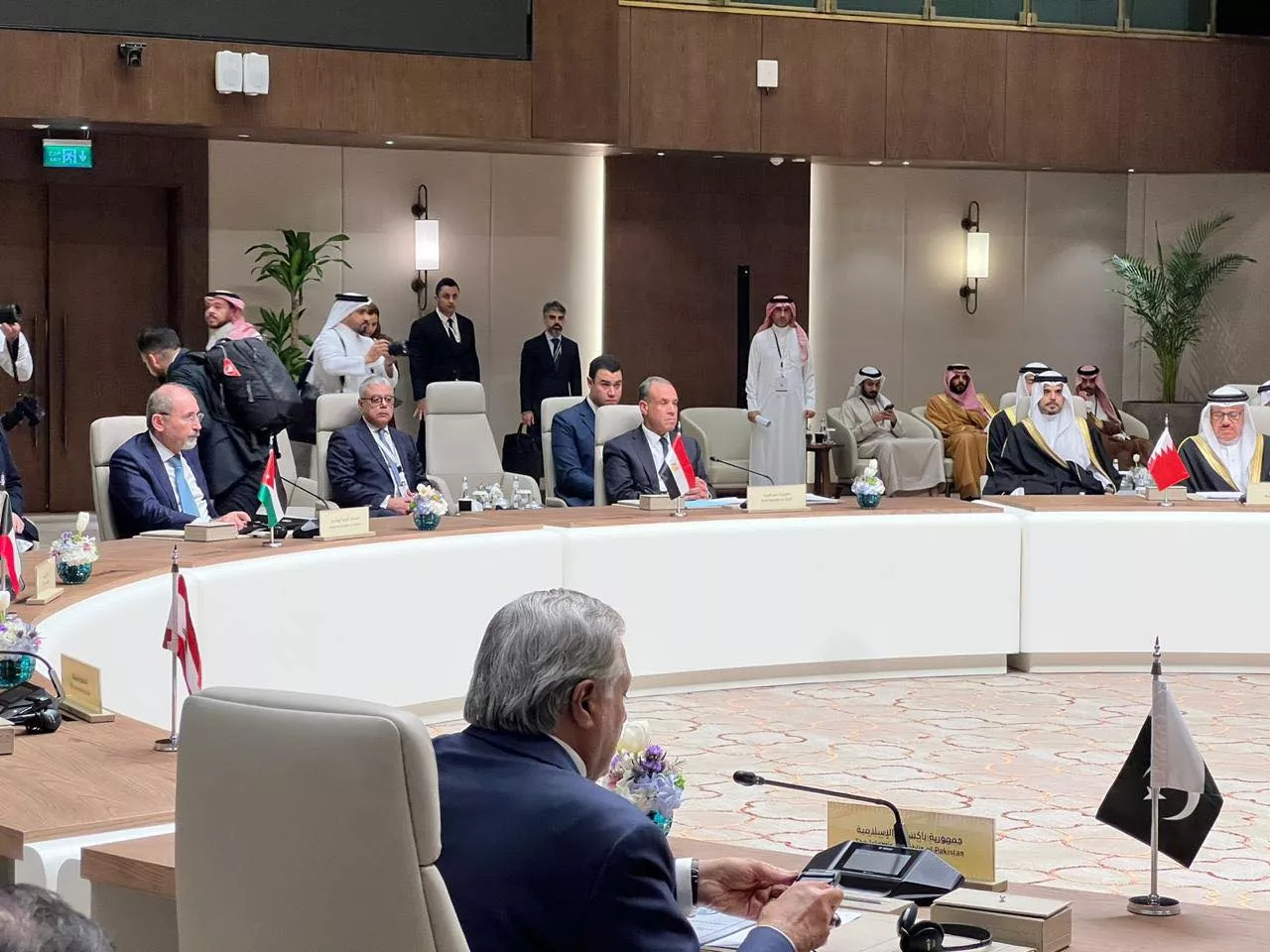 وزير الخارجية يشارك في الاجتماع الوزاري التشاوري بالرياض