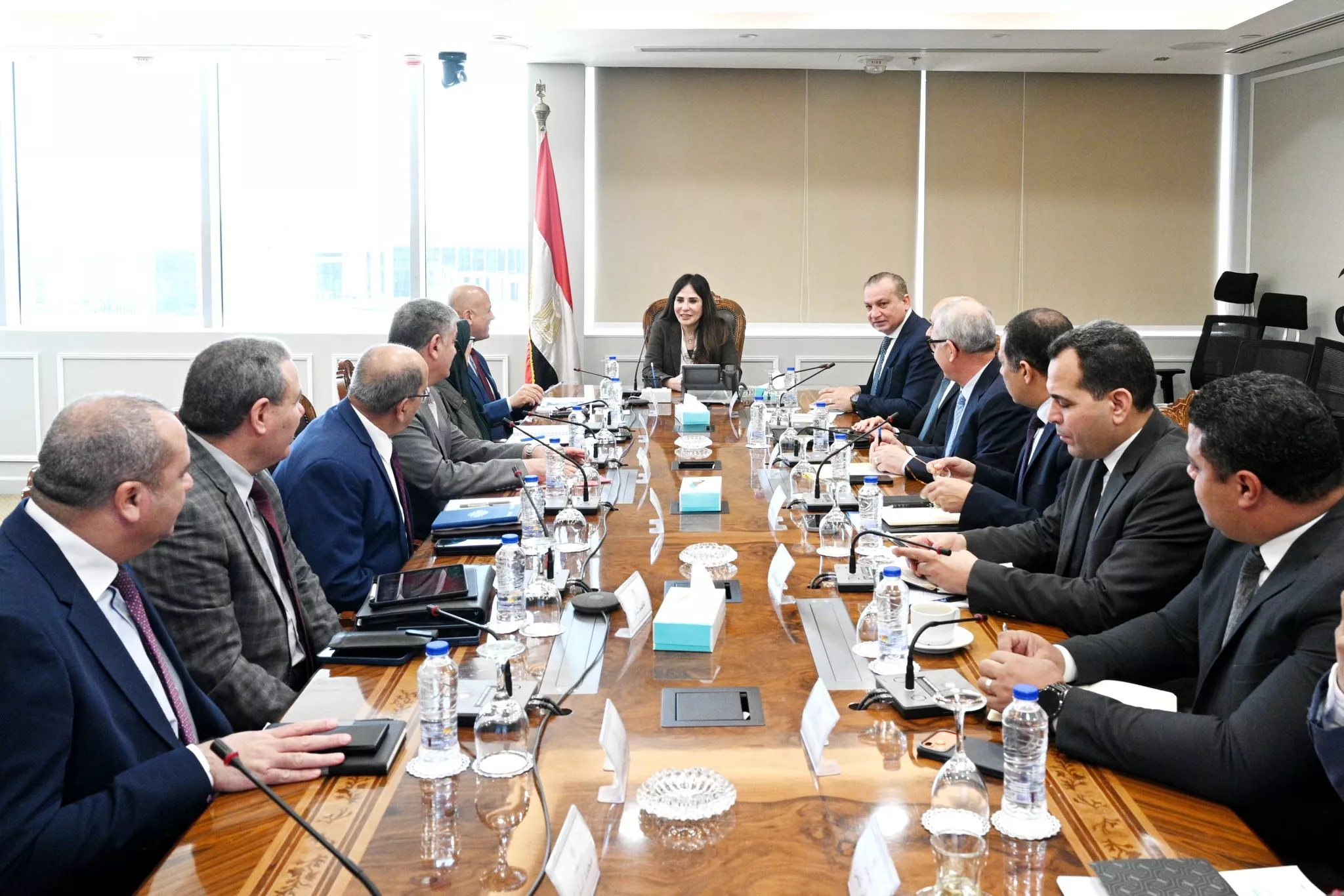 المنشاوى تتابع جهود توطين صناعة المهمات بمشروعات مياة الشرب