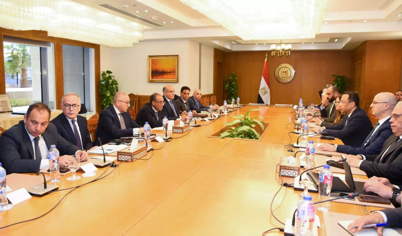 وزيرا الخارجية والاتصالات يبحثان التعاون بمجال التحول الرقمي