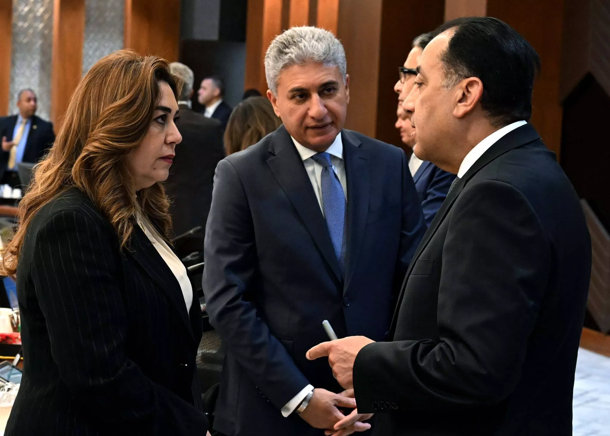 رئيس الوزراء يترأس الاجتماع الأسبوعي للحكومة