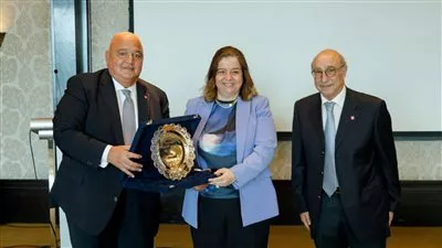 بنك saib يوجه الشكر لمي عبدالحميد وعمر جوده بعد انتهاء عضويتهما بمجلس الإدارة