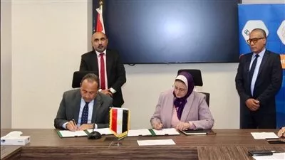 «الكهرباء» توقّع عقدًا مع «الجمال» لتنفيذ توسعات بمحطة محولات الإسماعيلية