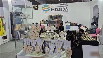 جهاز تنمية المشروعات يشارك بمعرض الصناعات التقليدية في تونس 