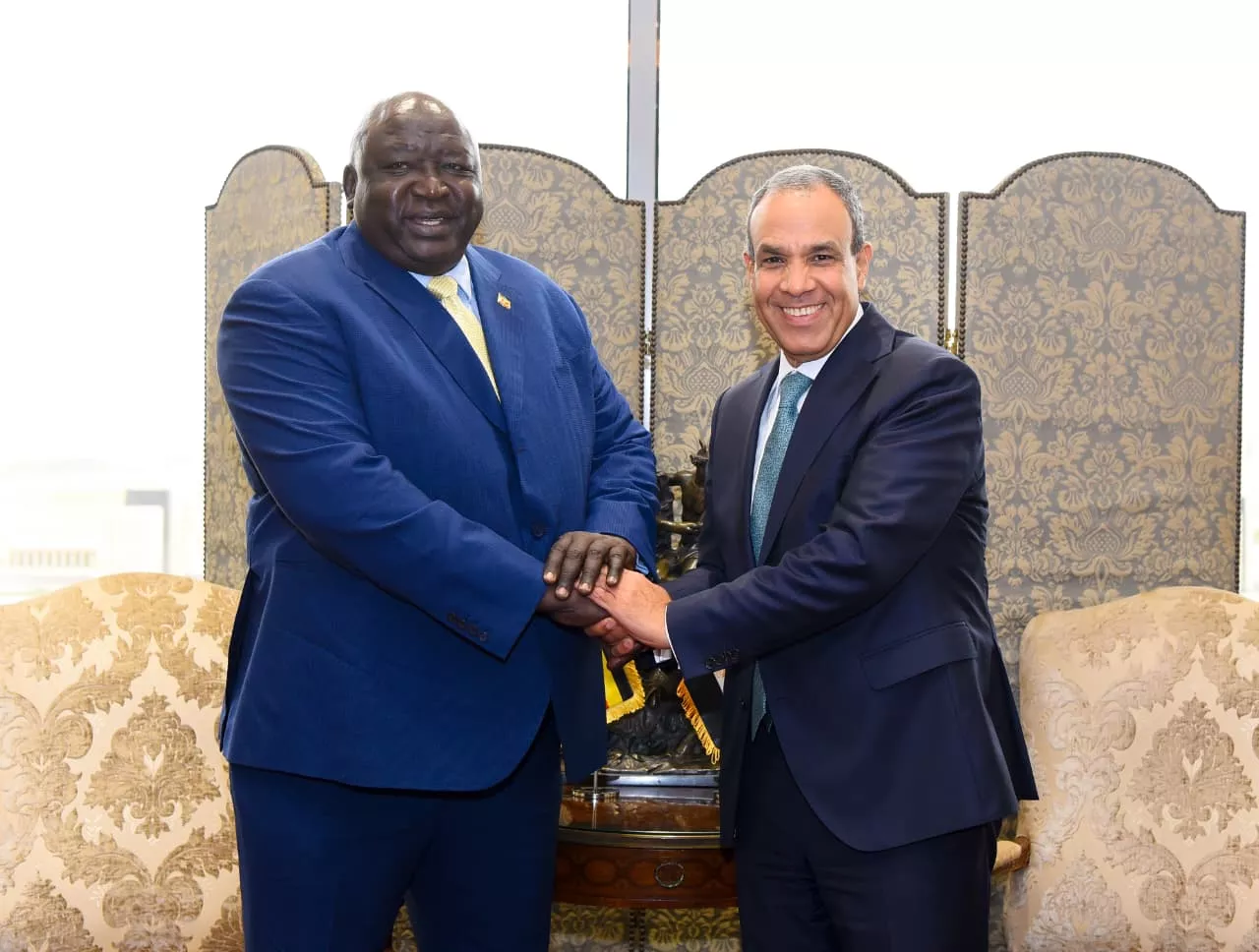 وزير الخارجية يستقبل وزير الدولة الأوغندي