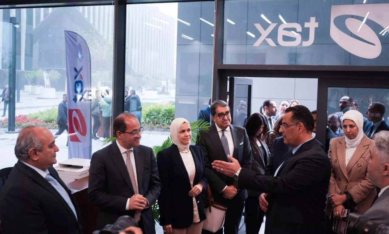 وزير المالية في جولة بأول مركز للخدمات الضريبية المميزة بالقاهرة الجديدة
