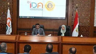 وزير الصناعة يبحث تطوير أداء وتعزيز كفاءة خدمات هيئة «التنمية الصناعية»