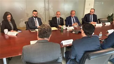 شركات أمريكية تدرس الاستثمار بقطاعات التكنولوجيا والطاقة وتجارة التجزئة في مصر 