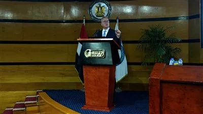 وزير «البترول»: تطبيق استراتيجية طموحة للحفر الأفقي والتكسير الهيدروليكي لزيادة الإنتاج
