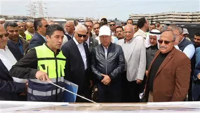 وزير النقل يتفقد مشروع خط سكة حديد «بئر العبد- العريش- طابا»