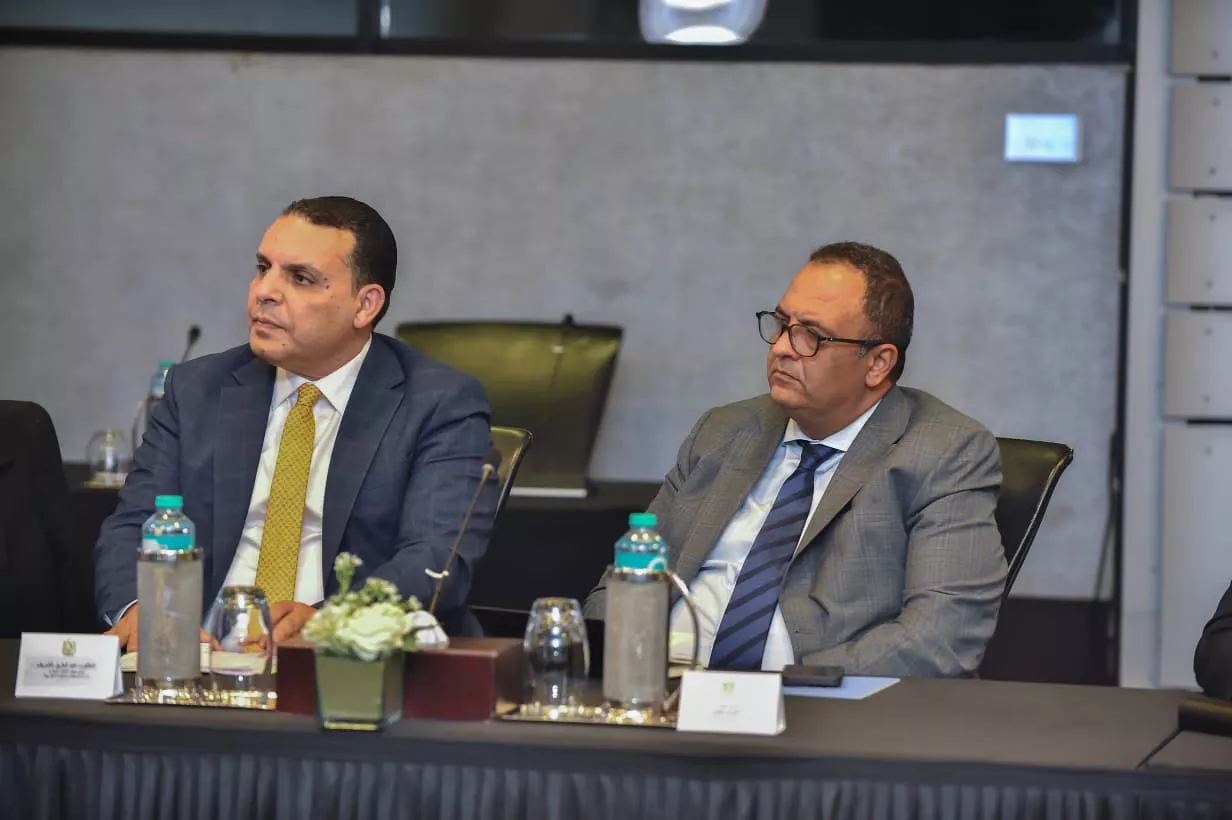 وزير الاستثمار يجتمع مع ممثلي الخارجية والزراعة