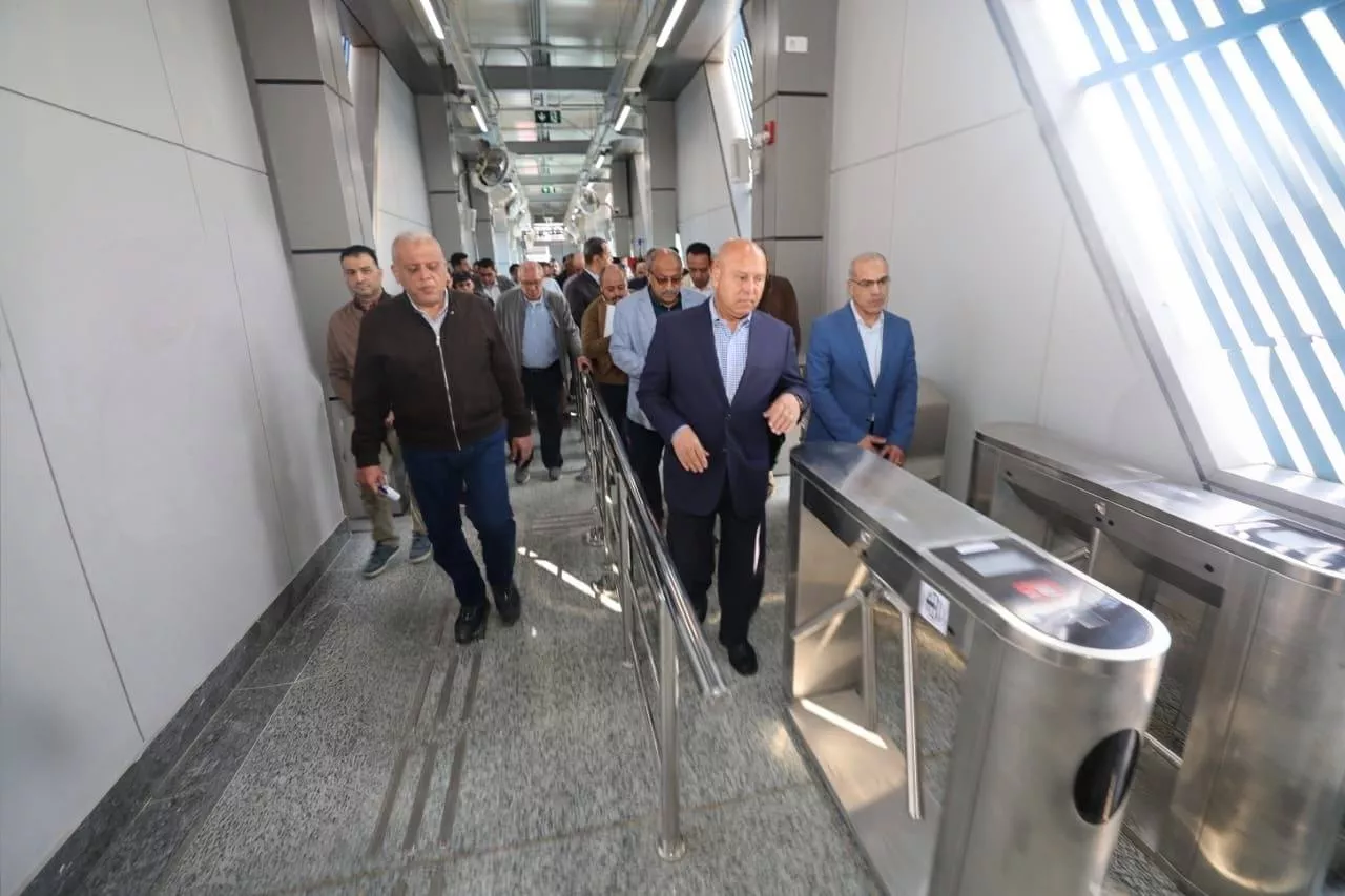 الوزير يتابع جاهزية المرحلة الثانية لمشروع الأتوبيس الترددي 
