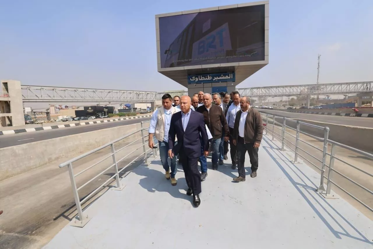 الوزير يتابع جاهزية المرحلة الثانية لمشروع الأتوبيس الترددي 