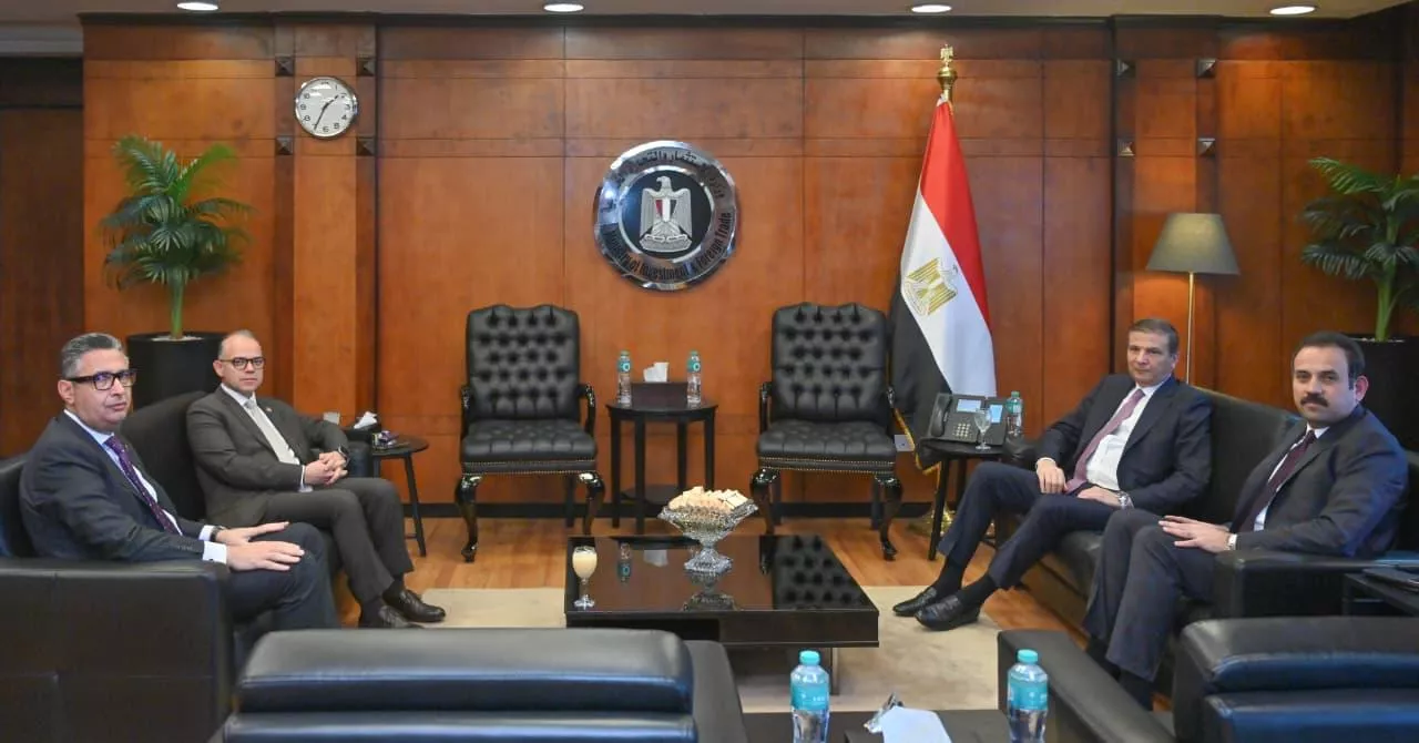 اجتماع وزراء الاستثمار والزراعة والتموين ومدير جهاز مستقبل مصر