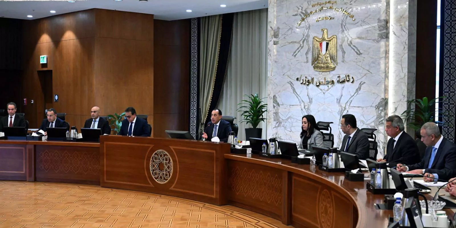 مدبولي يتابع إجراء مواجهة مخاطر المنصات والألعاب الالكترونية