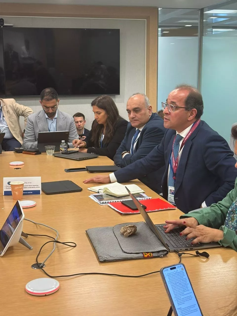 وزير المالية في حوار مفتوح مع مستثمرين دوليين