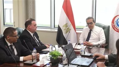 وزير «الصحة» يراجع المقترح النهائي للمنصة الرقمية لمتابعة المشروعات القومية
