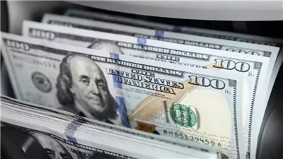 تراجع سعر الدولار مقابل الجنيه في البنوك المصرية