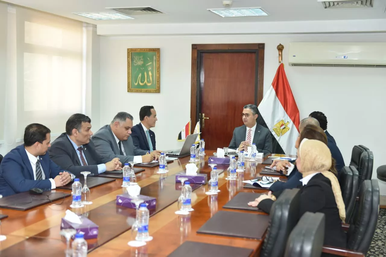 وزير التموين يتابع جهود جهاز تنمية التجارة الداخلية في التحول الرقمي