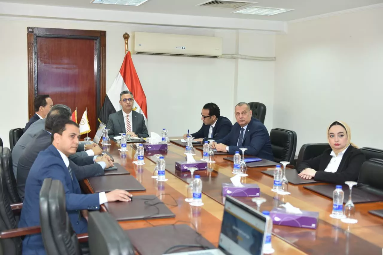 وزير التموين يتابع جهود جهاز تنمية التجارة الداخلية في التحول الرقمي