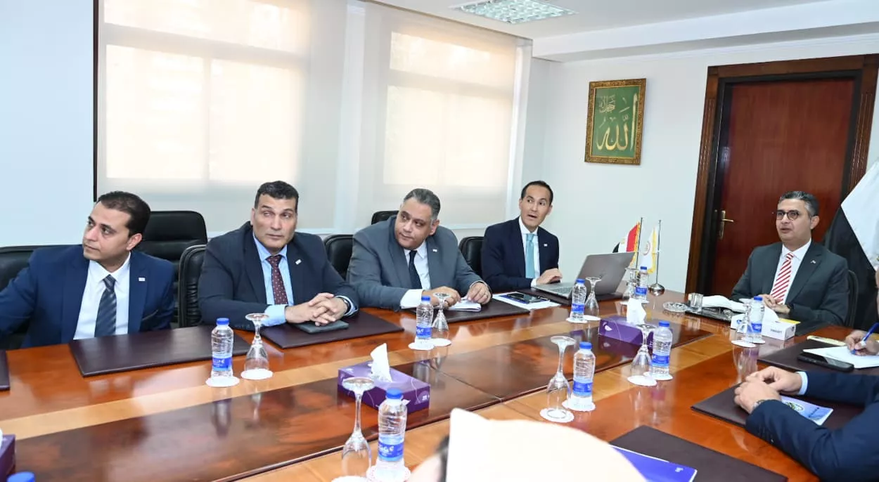 وزير التموين يتابع جهود جهاز تنمية التجارة الداخلية في التحول الرقمي