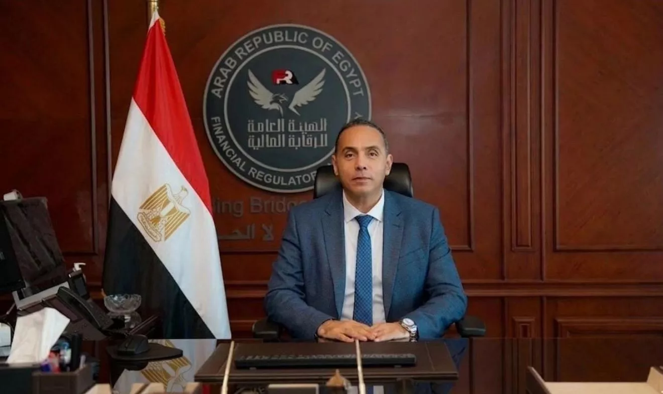 الدكتور إسلام عزام رئيس الهيئة العامة للرقابة المالية