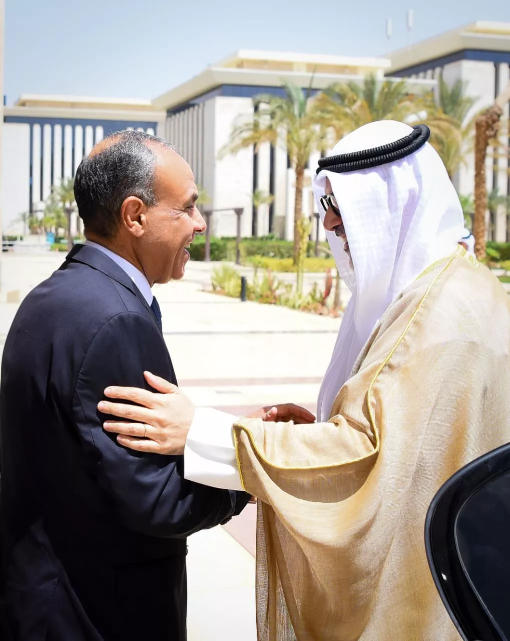 وزير الخارجية يعقد مباحثات مع نظيره الكويتي