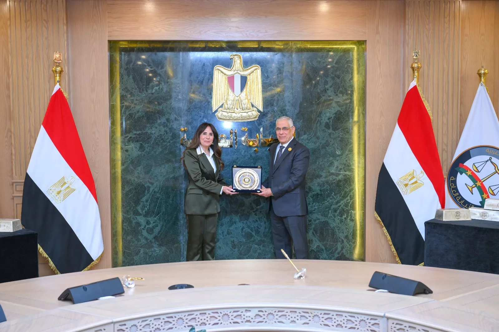 النيابة العامة تشهد احتفالية بمقر مكتب النائب العام مع عدد من كبار مسؤولي الوزارات والجهات المعنية